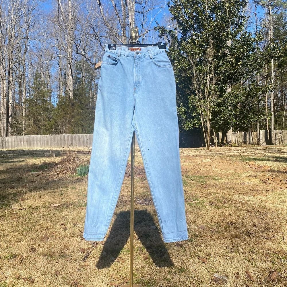 Vintage 90s Bonjour Light Wash Tapered Mom Jeans